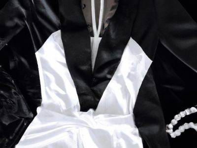 Effortless Elegance: Unraveling the Natural Flair Behind Timeless Fashion Choices