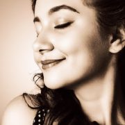 Embracing Authenticity: The Art of Confidence in Personal Style and Self-Acceptance